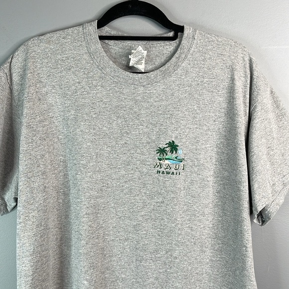 Maui Hawaii Mens Embroidered Grey Crewneck T-Shirt Gildan Ultra Cotton L - Picture 4 of 11